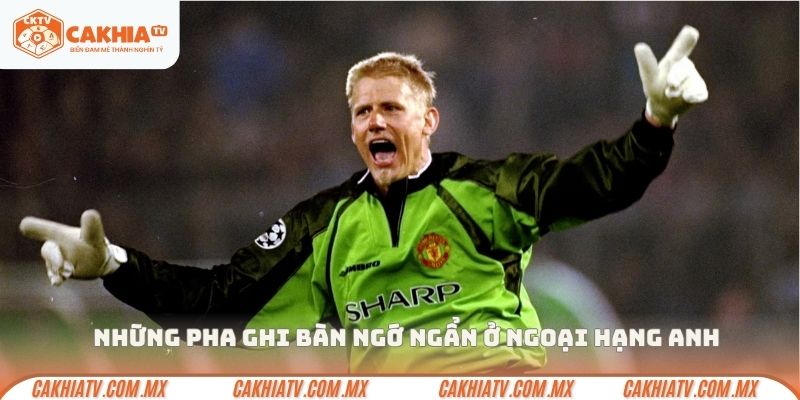Những pha ghi bàn ngớ ngẩn ở Ngoại hạng Anh